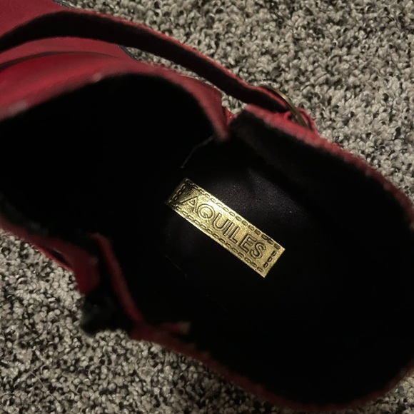 Aquilles Red Ankle boots 7 - Picture 3 of 7